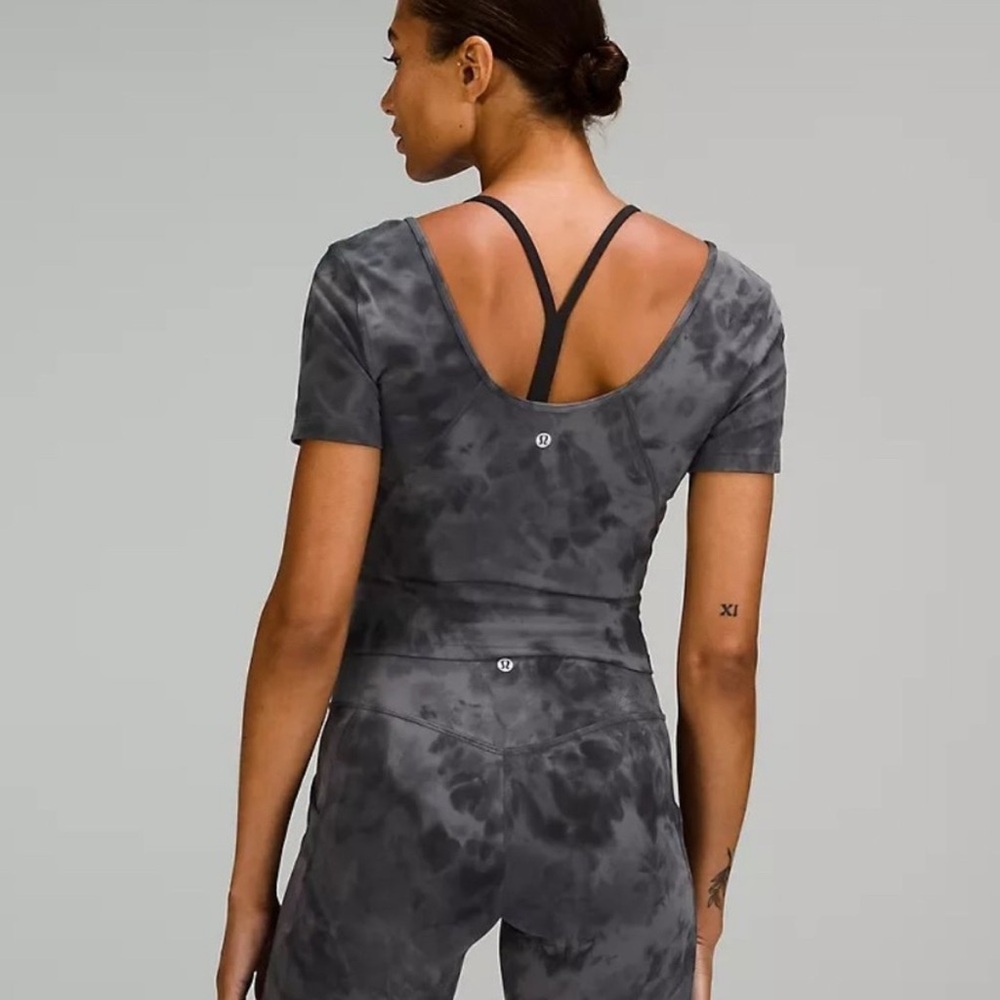 lululemon athletica Gray Tie-Dye Short Sleeve Top 4